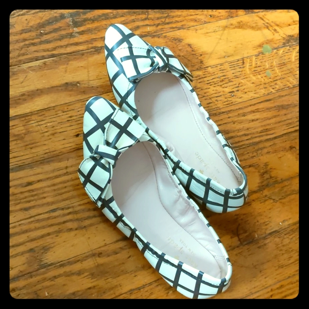 Kate Spade Suki bow flats sz 5
